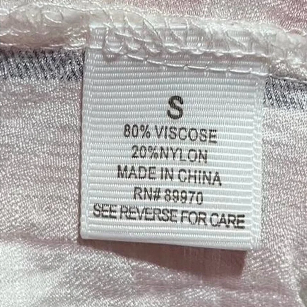 Eden & Olivia White and Blue Striped Button Down Shirt Size Small